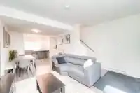 5 2796 ALLWOOD STREET - thumbnail 9