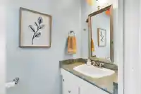 2412 E 40TH AVENUE - thumbnail 19