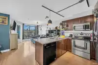 PH20 2150 E HASTINGS STREET - thumbnail 13