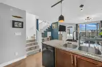 PH20 2150 E HASTINGS STREET - thumbnail 4