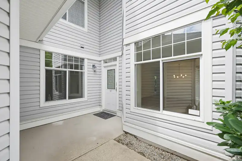 12 5708 208 STREET - photo 4 of 40
