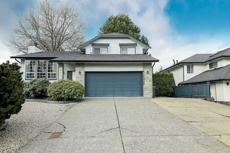 15481 92A AVENUE - photo 1 of 34