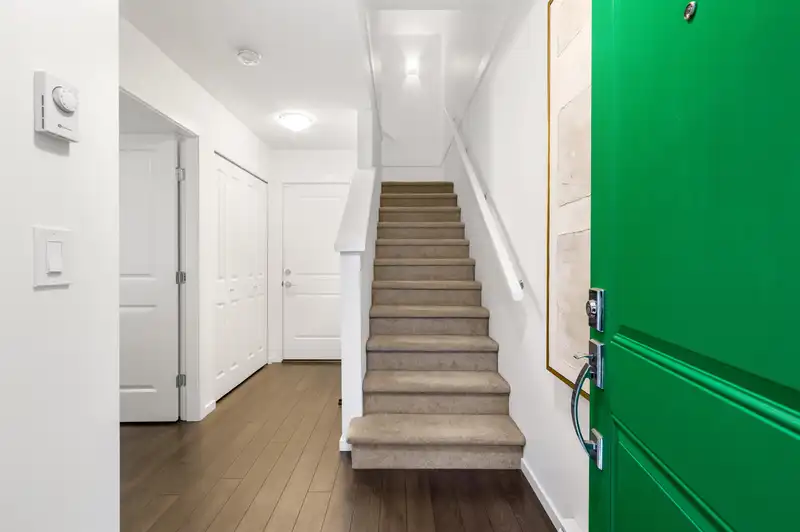 60 15487 99A AVENUE - photo 4 of 28
