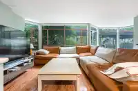 101 15111 RUSSELL AVENUE - thumbnail 3