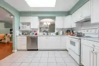 101 15111 RUSSELL AVENUE - thumbnail 7