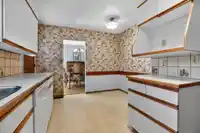 11446 94 AVENUE - thumbnail 15