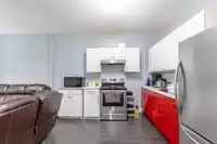 8298 151A STREET - thumbnail 14
