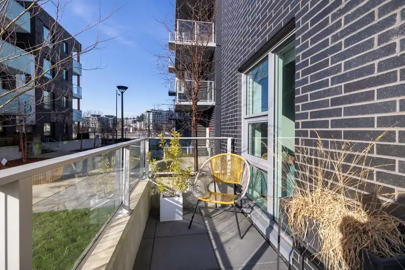 3 8693 OOLICHAN WAY - photo 3 of 40