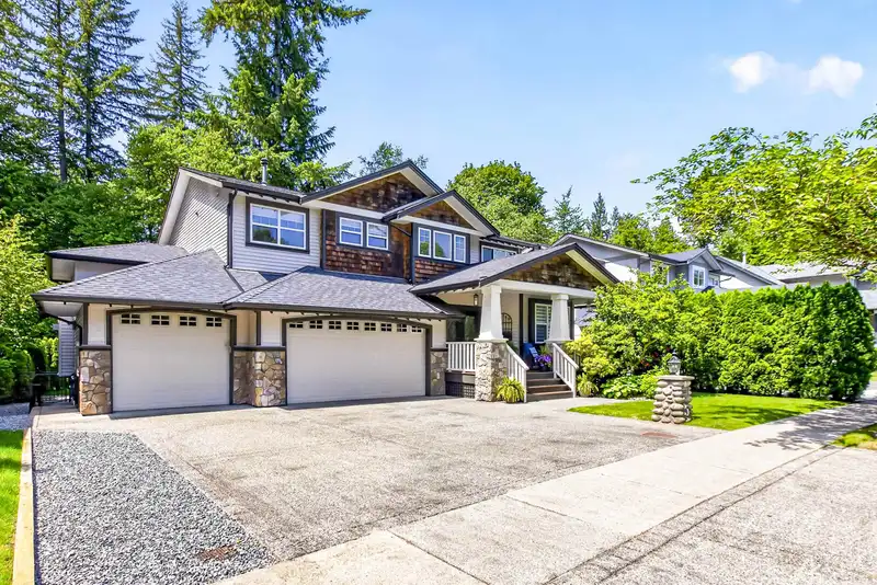 13295 233 STREET - photo 1 of 40