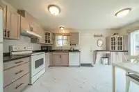 12208 MCTAVISH PLACE - thumbnail 7