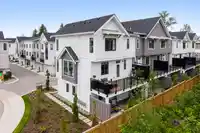 41 7918 204B STREET - thumbnail 23