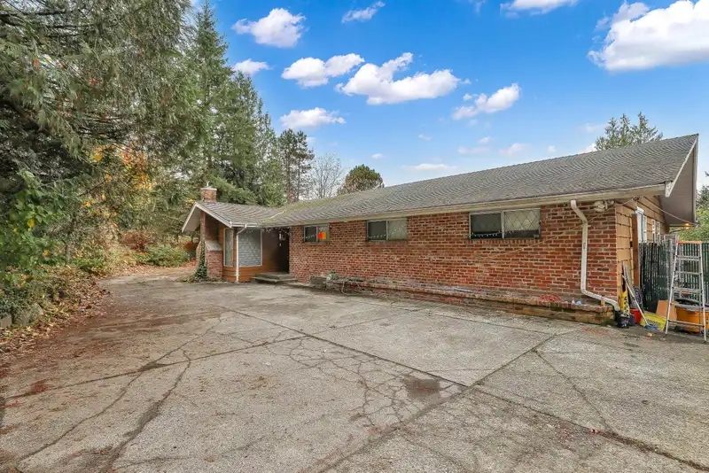 7913 192 STREET - photo 2 of 40