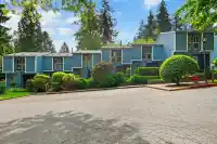 128 BROOKSIDE DRIVE - thumbnail 1