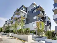 410 8080 OAK STREET - thumbnail 1