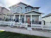 7707 197 STREET - thumbnail 1