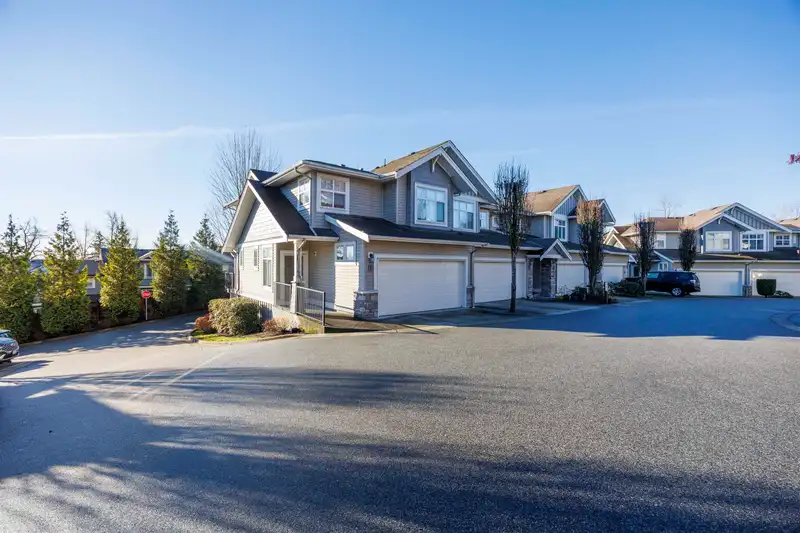3 11282 COTTONWOOD DRIVE - photo 1 of 25