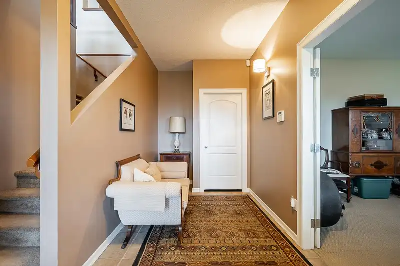 33775 GREWALL CRESCENT - photo 3 of 40