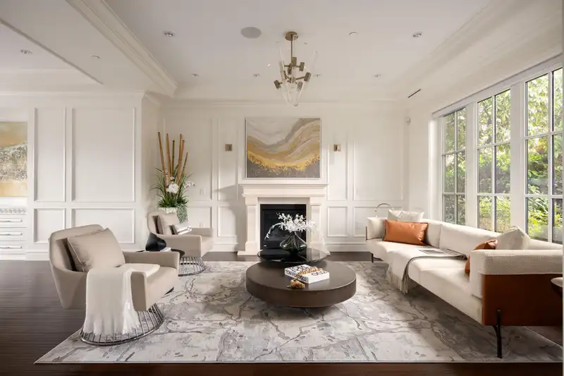3955 W BROADWAY - photo 4 of 22