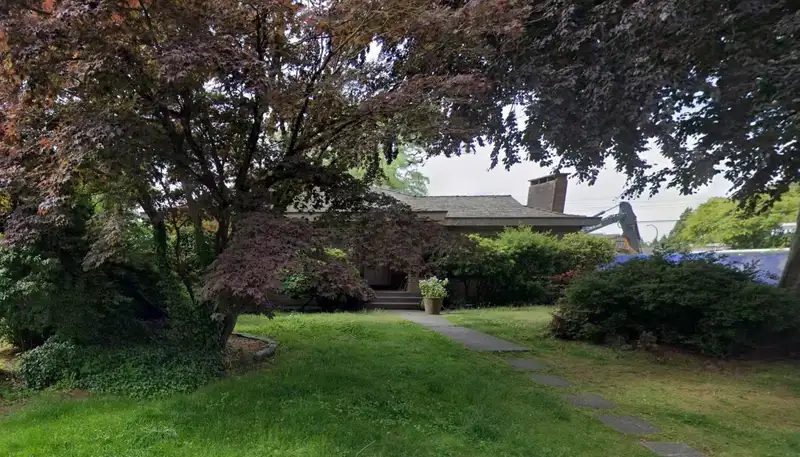 750 W 48TH AVENUE - photo 3 of 3