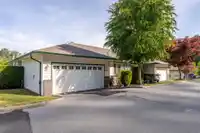 64 34250 HAZELWOOD AVENUE - thumbnail 2