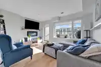 3 752 E 3RD STREET - thumbnail 13
