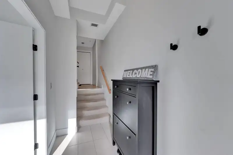 3 752 E 3RD STREET - photo 4 of 40