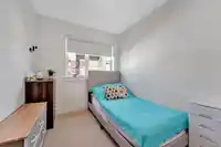 3 752 E 3RD STREET - thumbnail 32