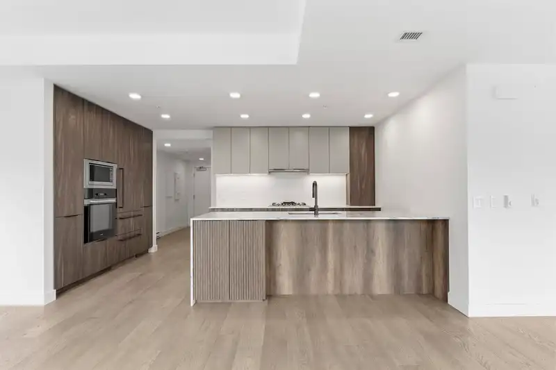 309 3590 W 39TH AVENUE - photo 4 of 30