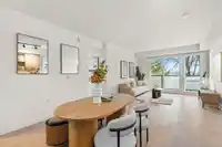 407 2002 ST. GEORGE STREET - thumbnail 11