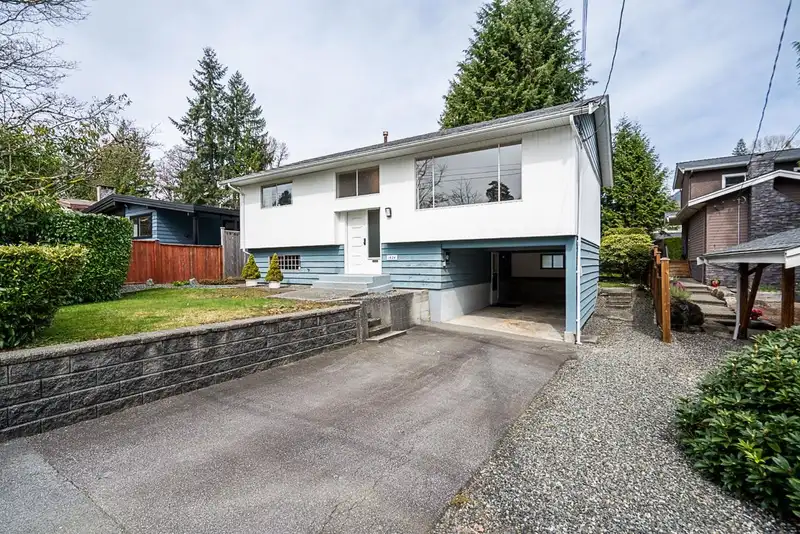 1634 ROSS ROAD - photo 1 of 39