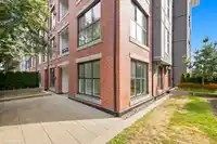 C121 8150 207 STREET - thumbnail 21