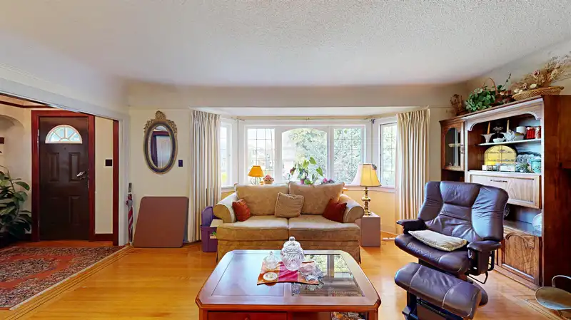 3624 CAMBRIDGE STREET - photo 3 of 25