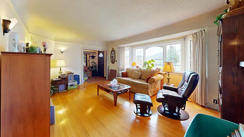 3624 CAMBRIDGE STREET - photo 4 of 25