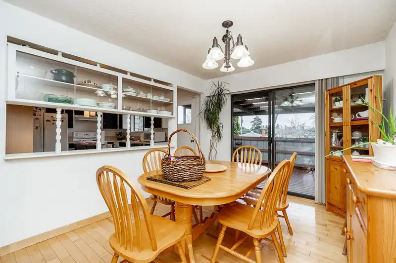 7072 E BREWSTER DRIVE - photo 3 of 14