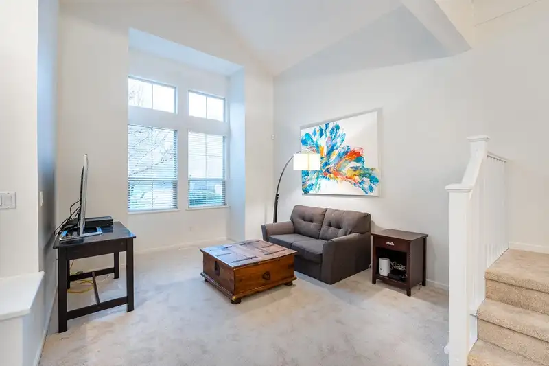 30 HAWTHORN DRIVE - photo 3 of 40