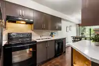 207 7144 133B STREET - thumbnail 12