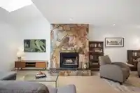 1382 MAPLE STREET - thumbnail 6