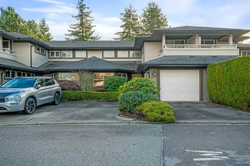 173 16080 82 AVENUE - photo 1 of 40