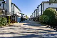 35 1195 FALCON DRIVE - thumbnail 27