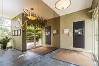 802 1455 DUCHESS AVENUE - thumbnail 22