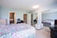 28 3711 ROBSON COURT - thumbnail 4
