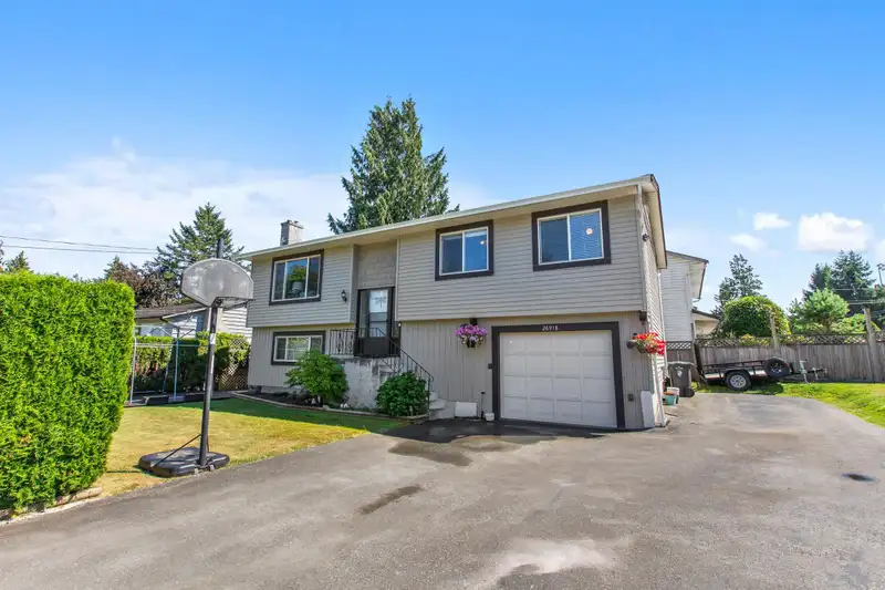 26918 28A AVENUE - photo 1 of 40