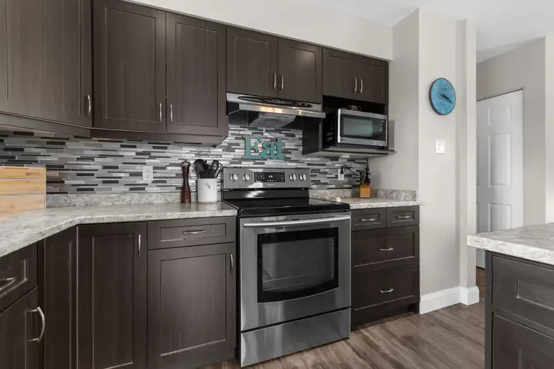 26918 28A AVENUE - photo 3 of 40