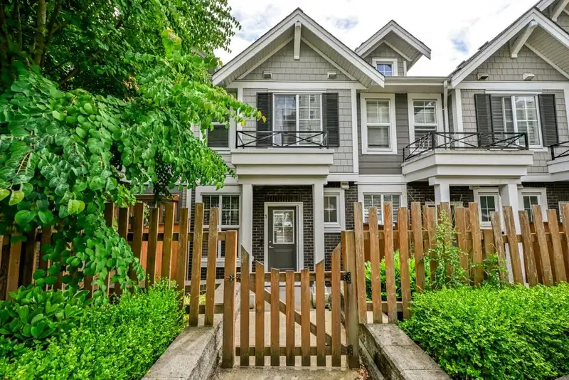 3 7169 208A STREET - photo 3 of 34