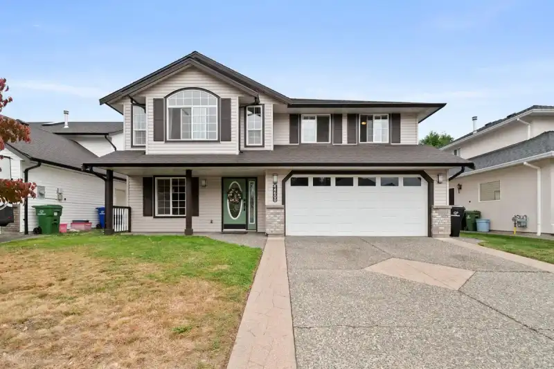 44600 MICHAEL DRIVE - photo 1 of 40