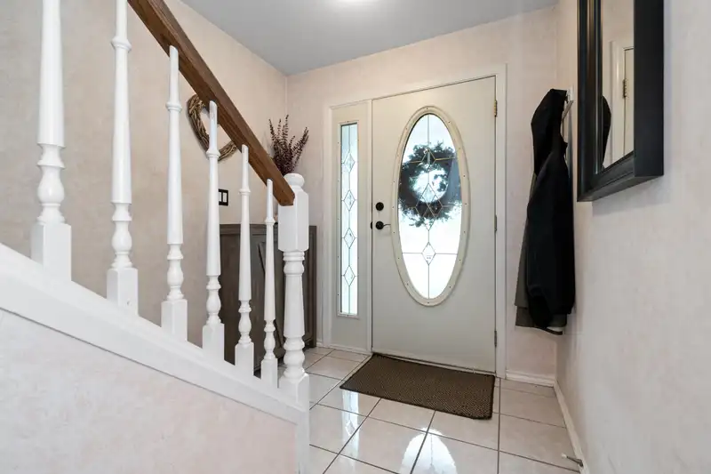 44600 MICHAEL DRIVE - photo 2 of 40