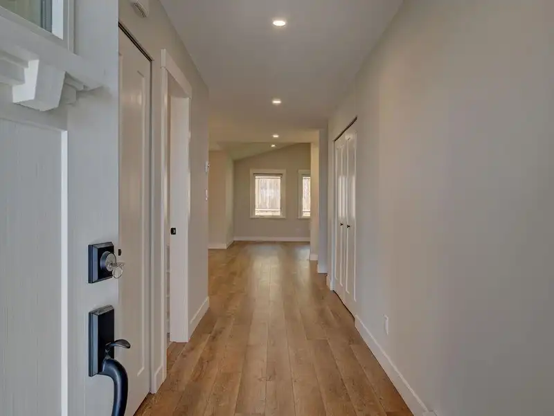 1100 CELIA CRESCENT - photo 3 of 24
