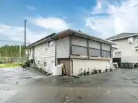 13229 87B AVENUE - thumbnail 2