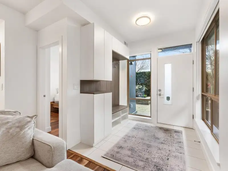 18 10133 RIVER DRIVE - photo 3 of 36