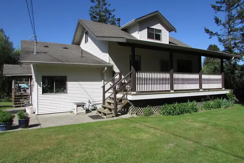 44387 SOUTH SUMAS ROAD - photo 2 of 26